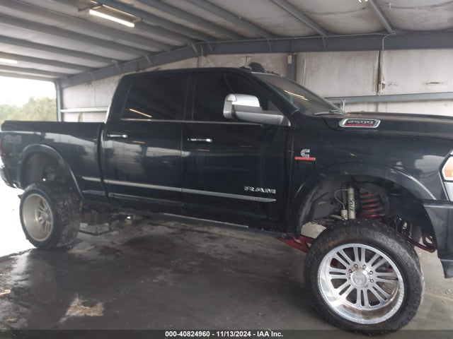 3C6UR5SL3KG540220 RAM 2500 Limited  4x4 6'4 Box