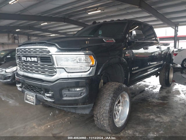 3C6UR5SL3KG540220 RAM 2500 Limited  4x4 6'4 Box