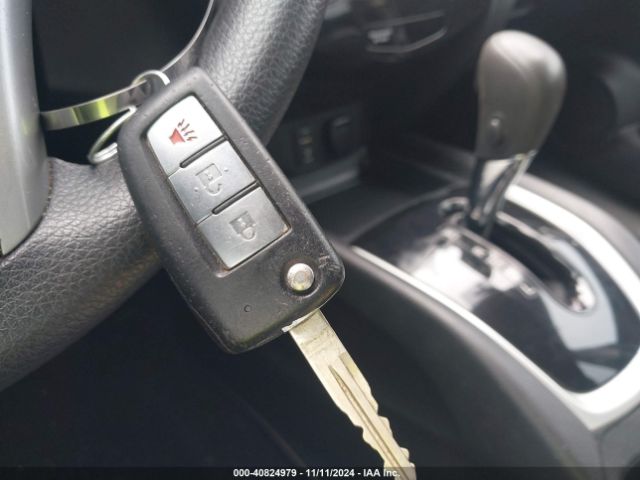 JN8AT2MT4GW006780 Nissan ROGUE S
