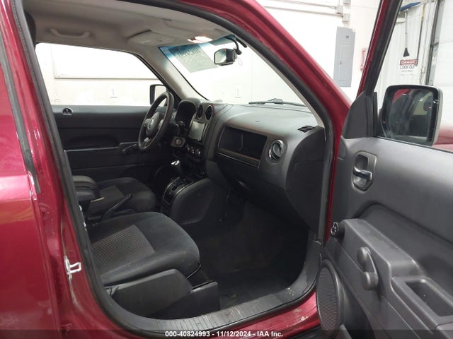 1C4NJRBB2HD152128 Jeep Patriot Sport 4x4
