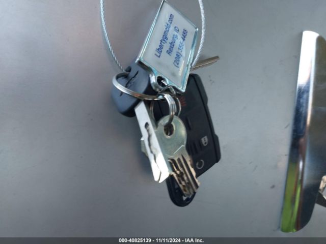 2GCVKREC0J1107143 Chevrolet Silverado 1500 1lt