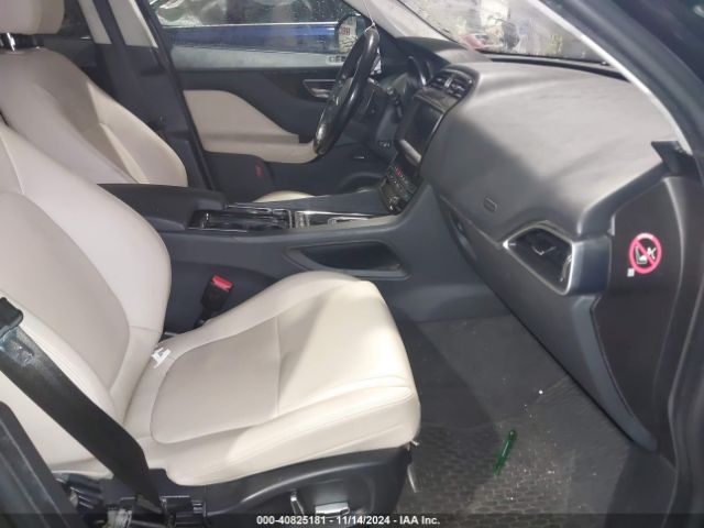 SADCJ2FX8KA397341 Jaguar F-pace 25t Premium