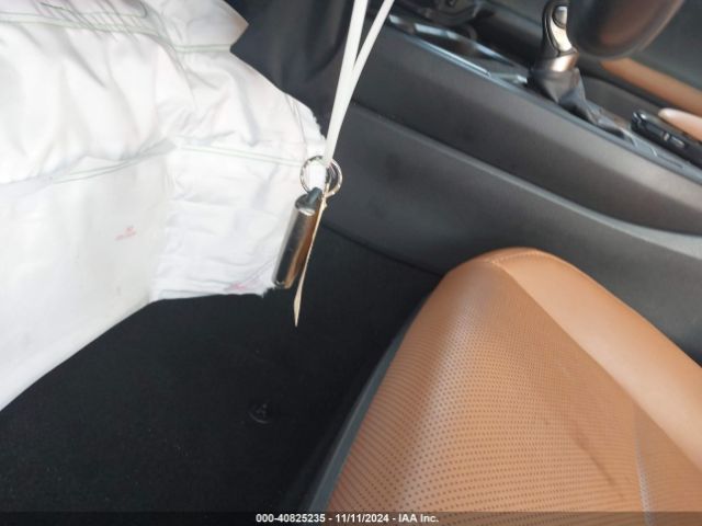 JTHY3JBH1K2006074 Lexus UX 200