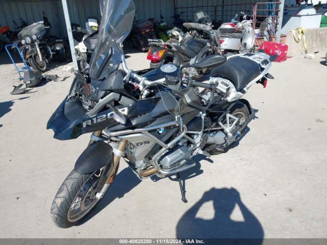 2017 BMW R1200 WB10A610XHZ654863 Photo 1