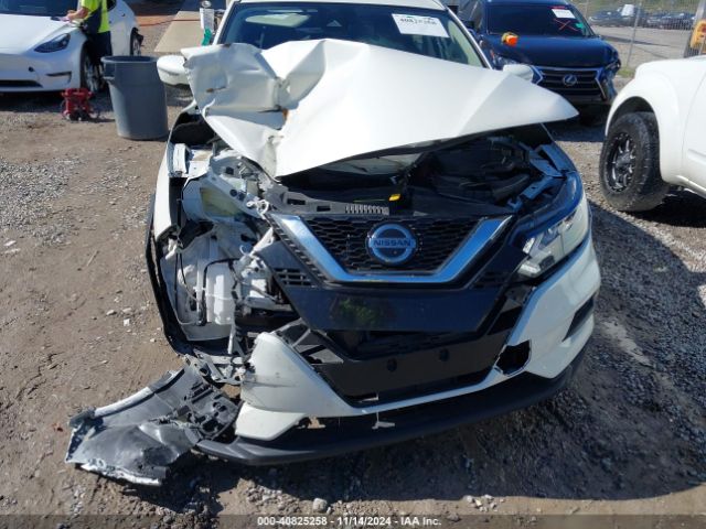JN1BJ1BV2NW344411 Nissan Rogue Sport Sv Fwd Xtronic Cvt