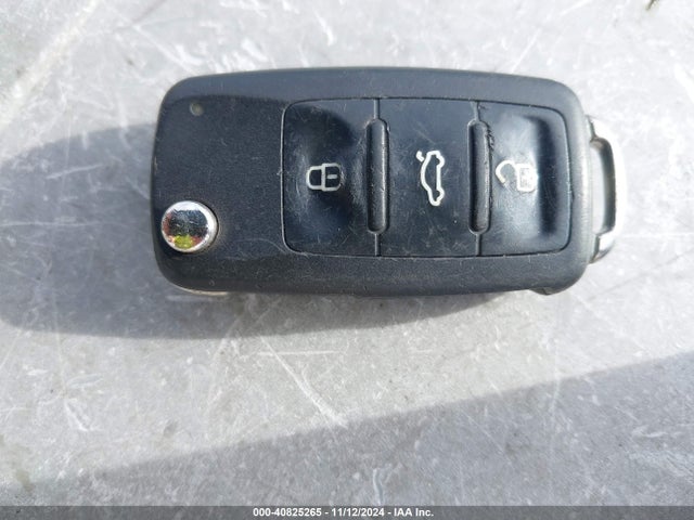 3VWD17AJ4GM338391 Volkswagen Jetta 1.8t Sport