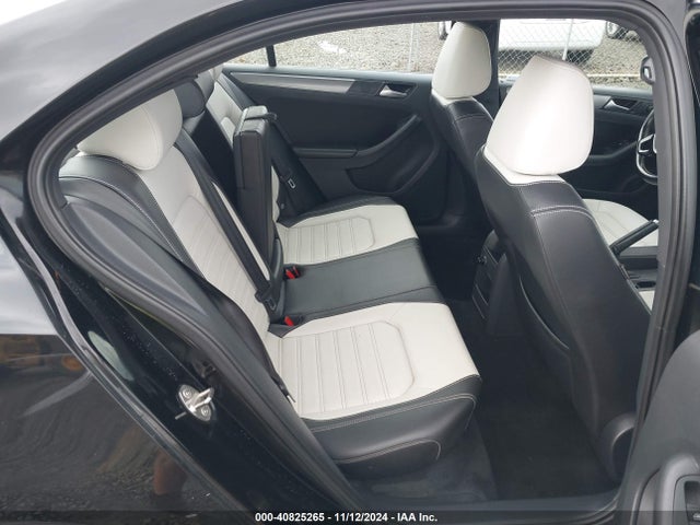 3VWD17AJ4GM338391 Volkswagen Jetta 1.8t Sport