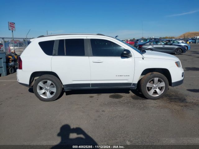 1C4NJCBA5GD615687 Jeep Compass Sport