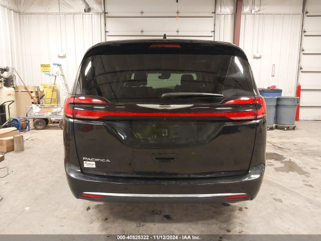 Chrysler Pacifica Touring L 2022 2C4RC1BG8NR195602 Image 17