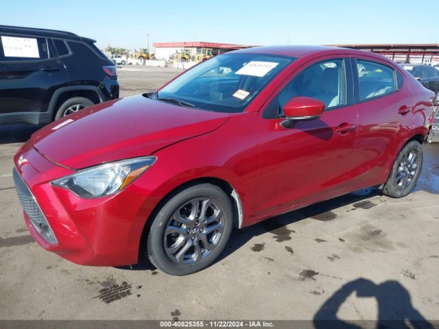 3MYDLBYV7KY503328 Toyota YARIS LE