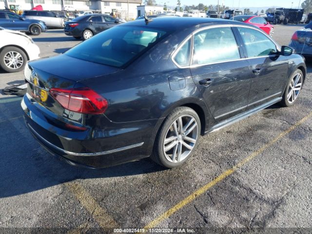 1VWDT7A34HC072742 Volkswagen Passat 1.8t R-line