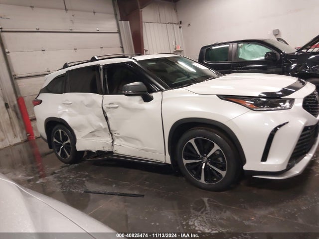 Toyota Highlander Xse 2021 5TDJZRBH5MS060828 Image 13