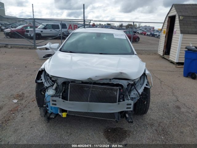 1G4ZP5SS5JU128898 Buick Lacrosse Essence