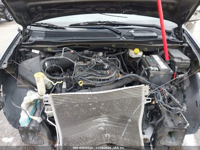 2C4RC1GG2ER297387 Chrysler Town & Country Limited