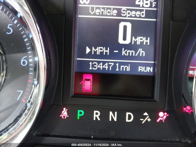 2C4RC1GG2ER297387 Chrysler Town & Country Limited