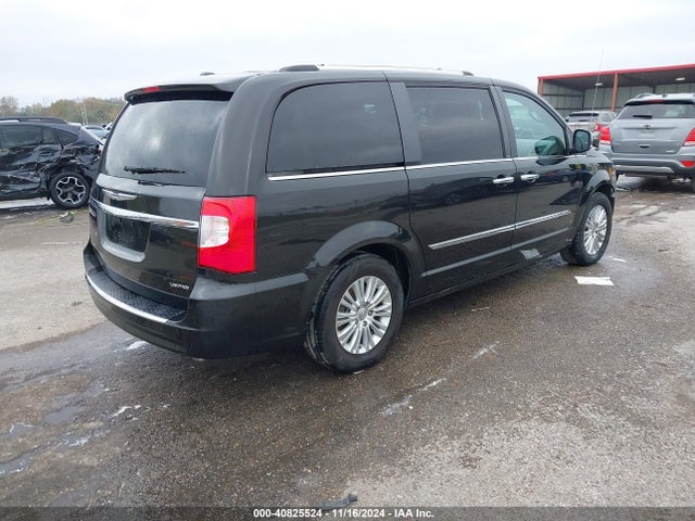2C4RC1GG2ER297387 Chrysler Town & Country Limited