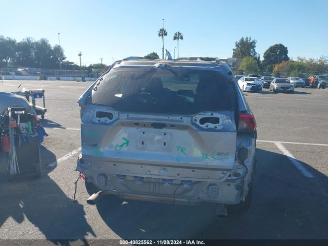 2T3W1RFV1NW220121 Toyota Rav4 Xle