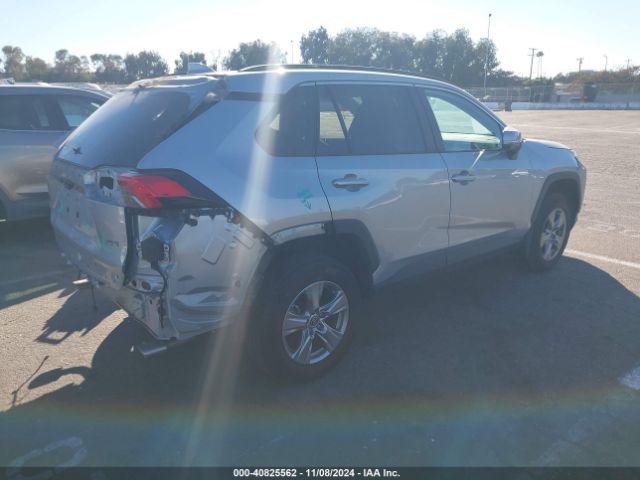 2T3W1RFV1NW220121 Toyota Rav4 Xle
