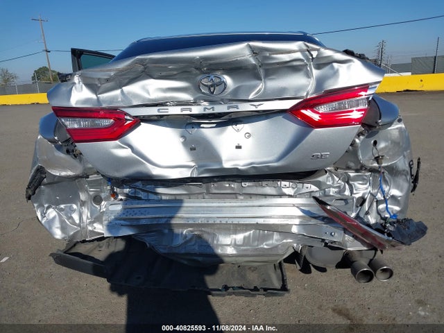 Toyota CAMRY SE 2018 4T1B11HK0JU586111 Image 6