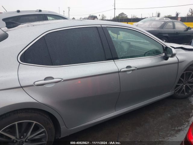 4T1FZ1AK5MU047430 Toyota Camry Xle V6