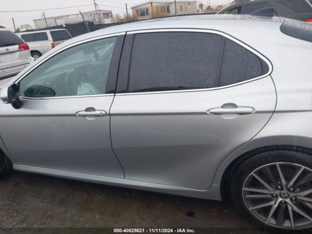 4T1FZ1AK5MU047430 Toyota Camry Xle V6