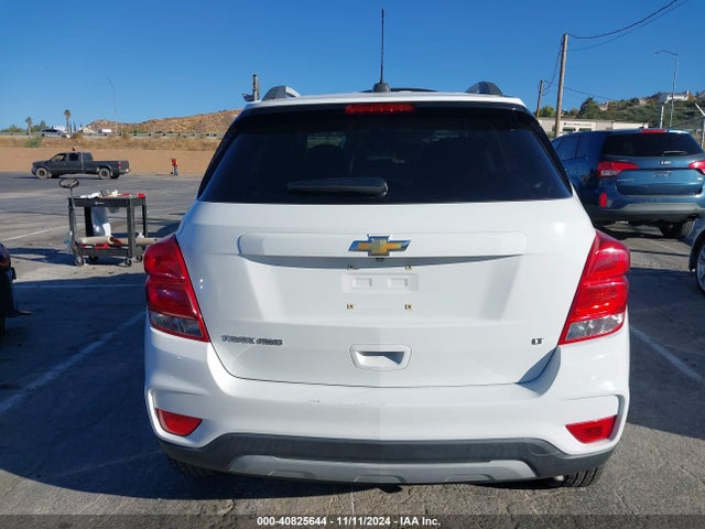 Chevrolet Trax Lt 2018 KL7CJPSB8JB516708 Image 17
