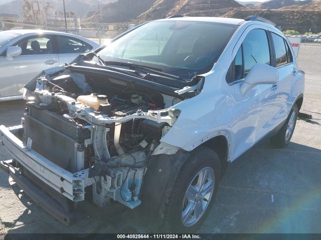 Chevrolet Trax Lt 2018 KL7CJPSB8JB516708 Image 2