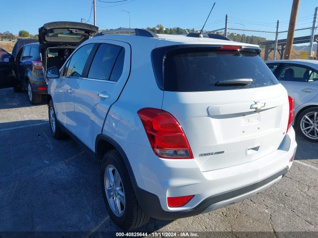 Chevrolet Trax Lt 2018 KL7CJPSB8JB516708 Image 3
