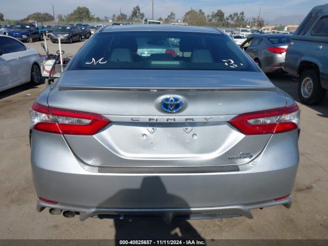 4T1B21HK8JU002129 Toyota Camry Hybrid Se