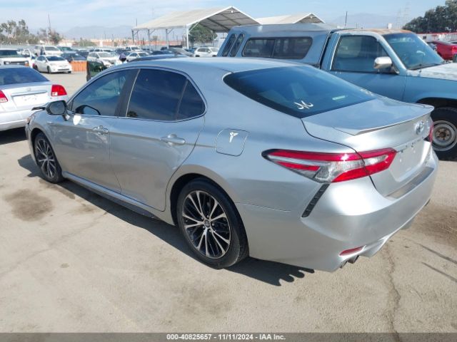 4T1B21HK8JU002129 Toyota Camry Hybrid Se