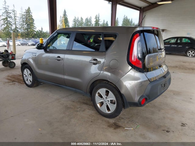 KIA Soul 2016 KNDJN2A29G7358961 Image 3