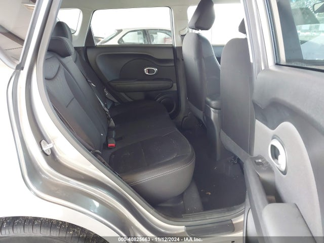 KIA Soul 2016 KNDJN2A29G7358961 Image 8