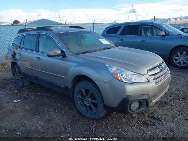 Subaru Outback 2.5i Premium 2014 4S4BRBDC6E3322335 Image 1