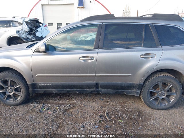Subaru Outback 2.5i Premium 2014 4S4BRBDC6E3322335 Image 14