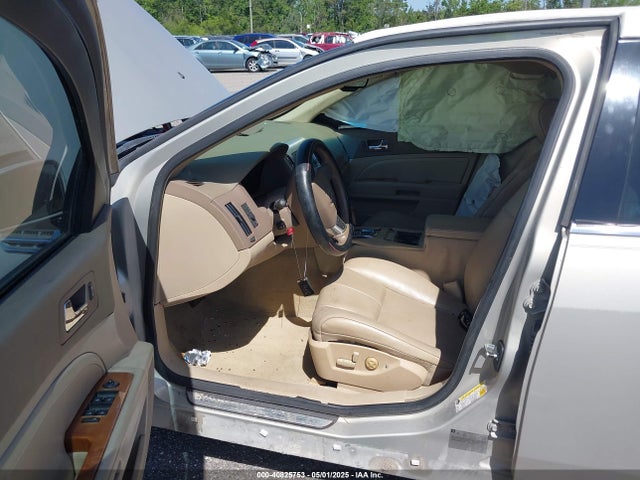 2008 CADILLAC STS 1G6DW67V080210732 Photo 4