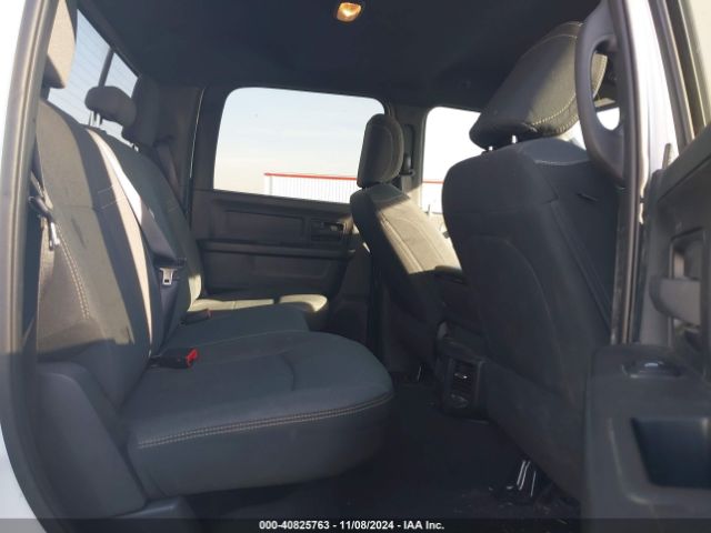 3C6UR5CL5NG418669 RAM 2500 Tradesman  4x4 6'4 Box
