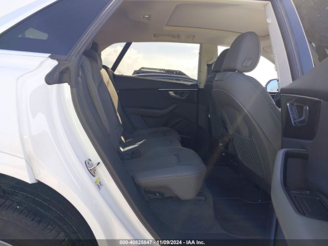 WA1CVAF16KD019386 Audi Q8 55 Premium