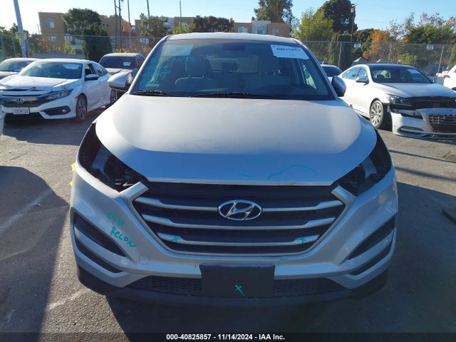 Hyundai TUCSON SE 2018 KM8J23A45JU736486 Image 13