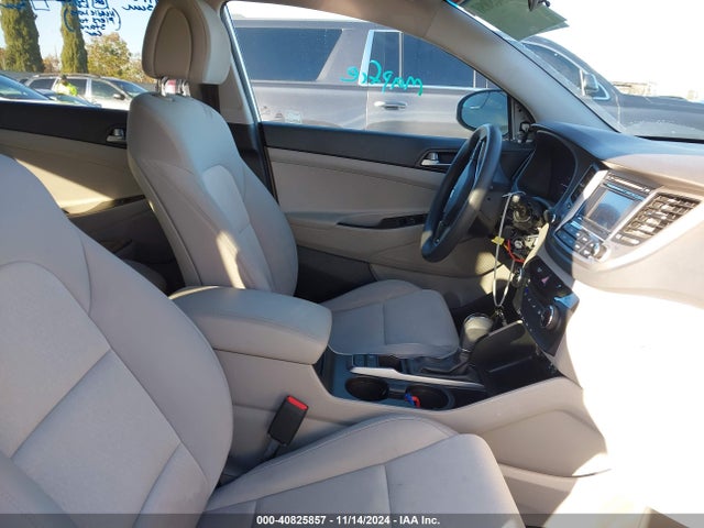 Hyundai TUCSON SE 2018 KM8J23A45JU736486 Image 5