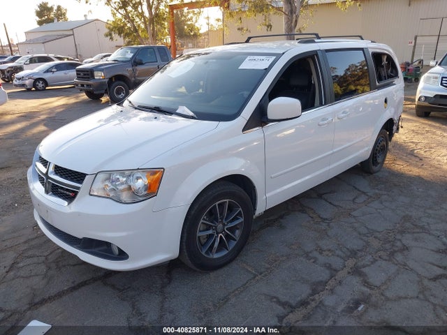 Dodge Grand Caravan Sxt 2017 2C4RDGCG1HR687536 Image 2