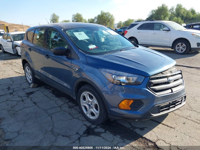 Ford ESCAPE S 2018 1FMCU0F75JUA86305 Image 1