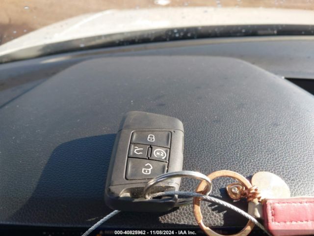 3VV3B7AX9NM112586 Volkswagen Tiguan 2.0t Se
