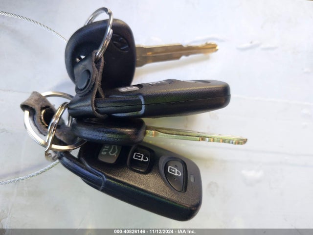 Продаж на аукціоні авто 2017 Hyundai Elantra Se, vin: 5NPD84LF3HH141032, номер лоту: 40826146