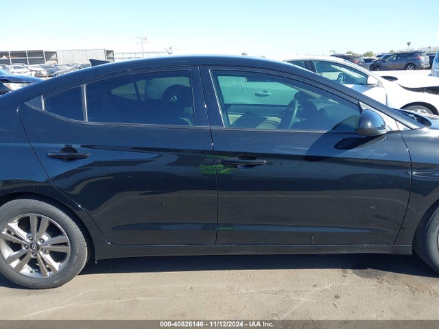 Продаж на аукціоні авто 2017 Hyundai Elantra Se, vin: 5NPD84LF3HH141032, номер лоту: 40826146