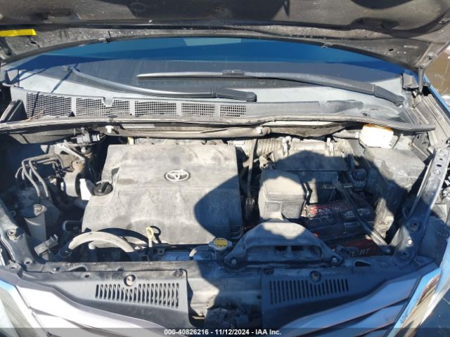5TDYK3DC8FS680416 Toyota Sienna Xle/limited