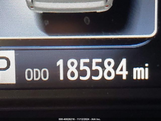 5TDYK3DC8FS680416 Toyota Sienna Xle/limited