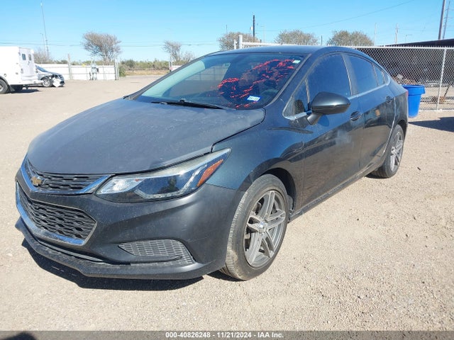 Chevrolet Cruze Lt Auto 2017 3G1BE5SM4HS550483 Image 2