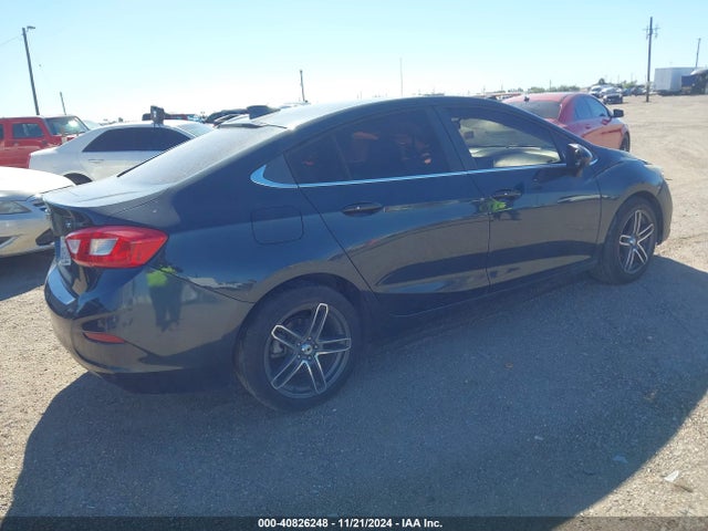Chevrolet Cruze Lt Auto 2017 3G1BE5SM4HS550483 Image 4