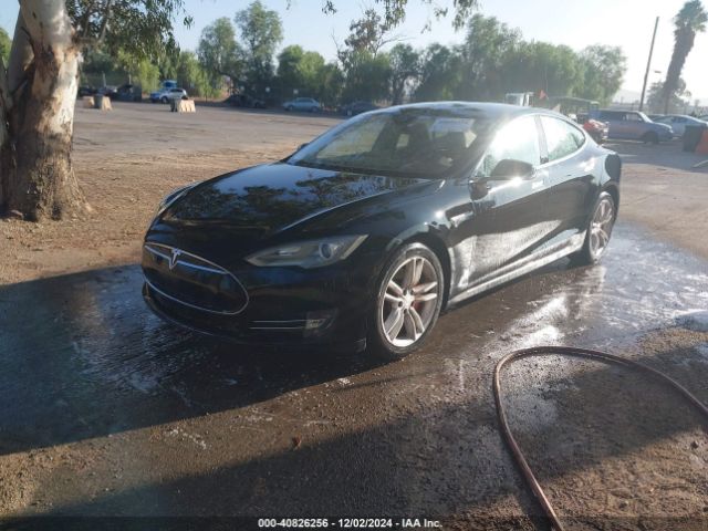 5YJSA1H15EFP61933 Tesla Model S P85