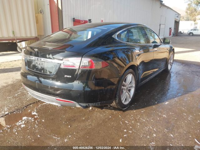5YJSA1H15EFP61933 Tesla Model S P85